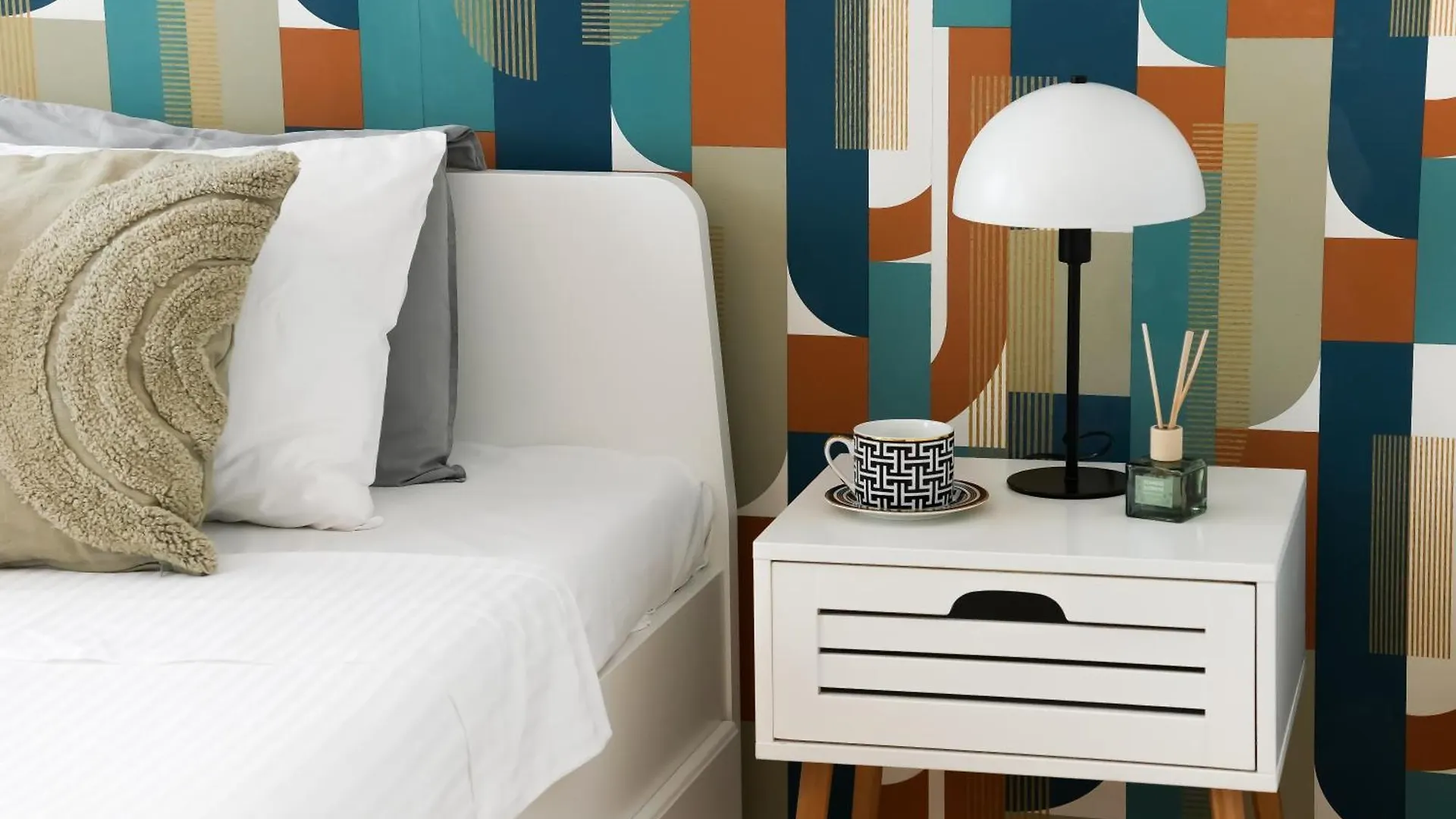 Maria - Modern Apartment With Parking And Workspace Bucarest 0*,